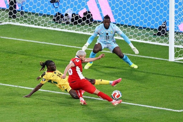 إنجلترا تقسو على كرواتيا برباعية في كأس العالم