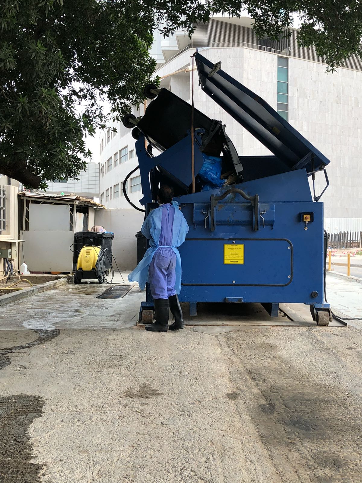 وزارة الصحة : لا وجود لنفايات طبية مخالفة وغير آمنة في المستشفي الاميري