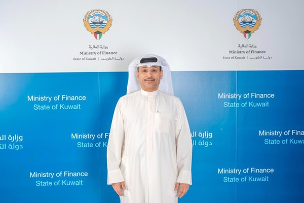 وزير المالية يصدر قرارات وزارية بتعيين 4 مديرين عامّين في الوزارة