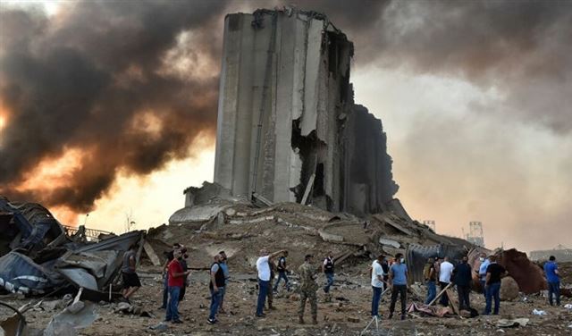 مصدر أمني: انفجار مرفأ بيروت أحدث حفرة بعمق 43 متراً 