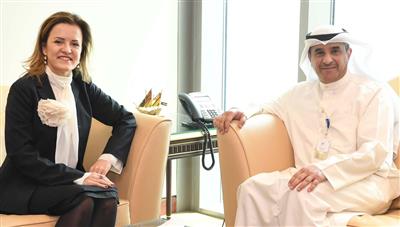 مدير التطبيقي: حريصون على تنمية وتطوير جودة العملية التعليمية بالتطبيقي